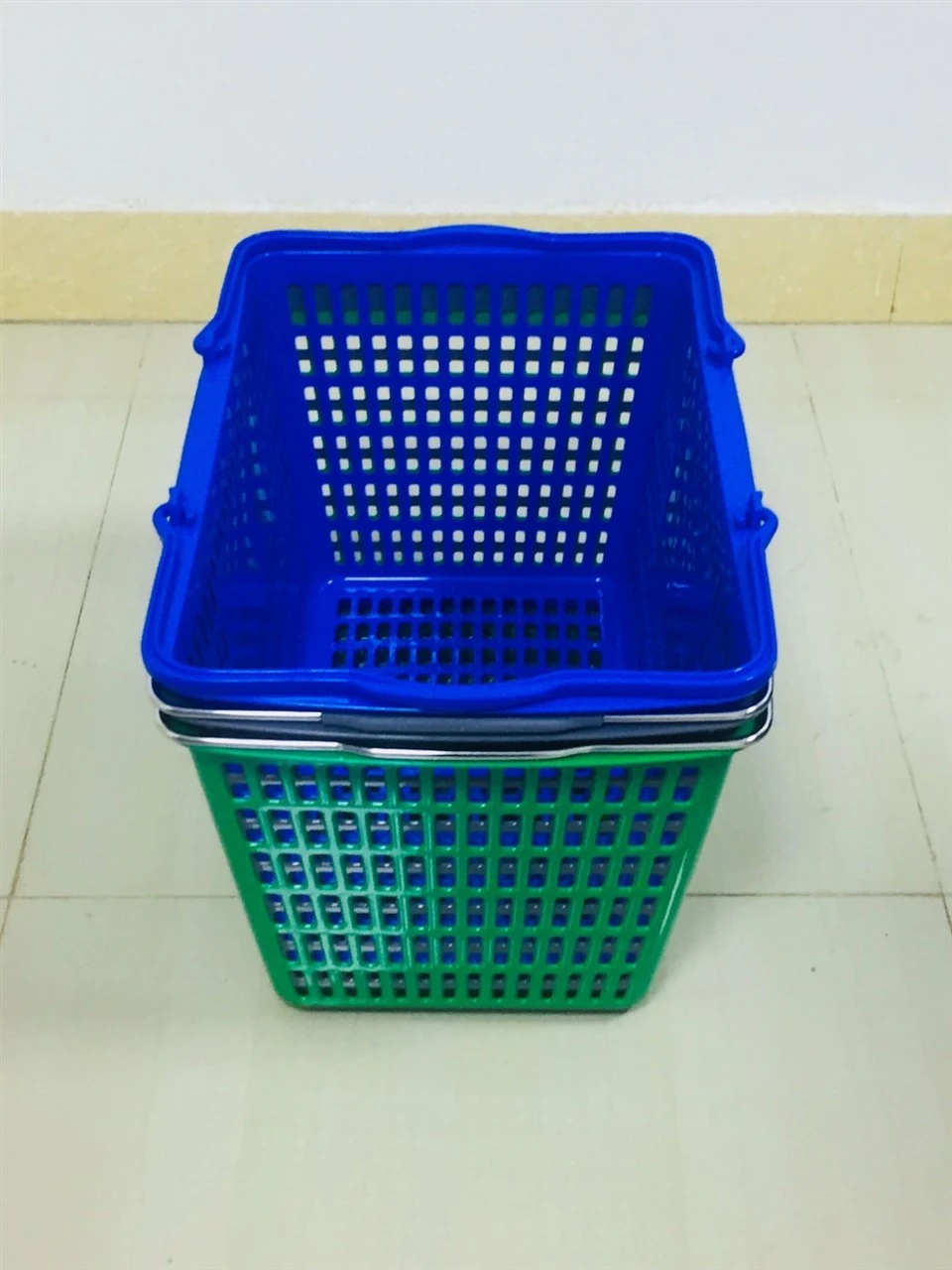 28L Hand Basket 03